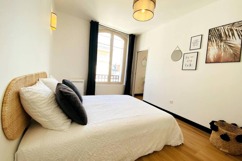 Apartment - Place Du Forum - Cathedrale Hyper Centre